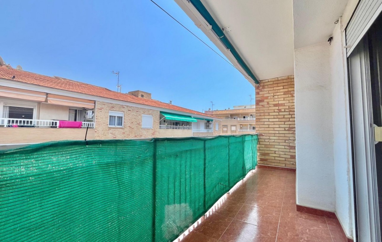 Resale - Wohnung - Torrevieja - Estacion de autobuses