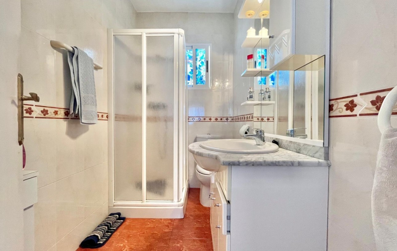 Resale - Wohnung - Torrevieja - Estacion de autobuses