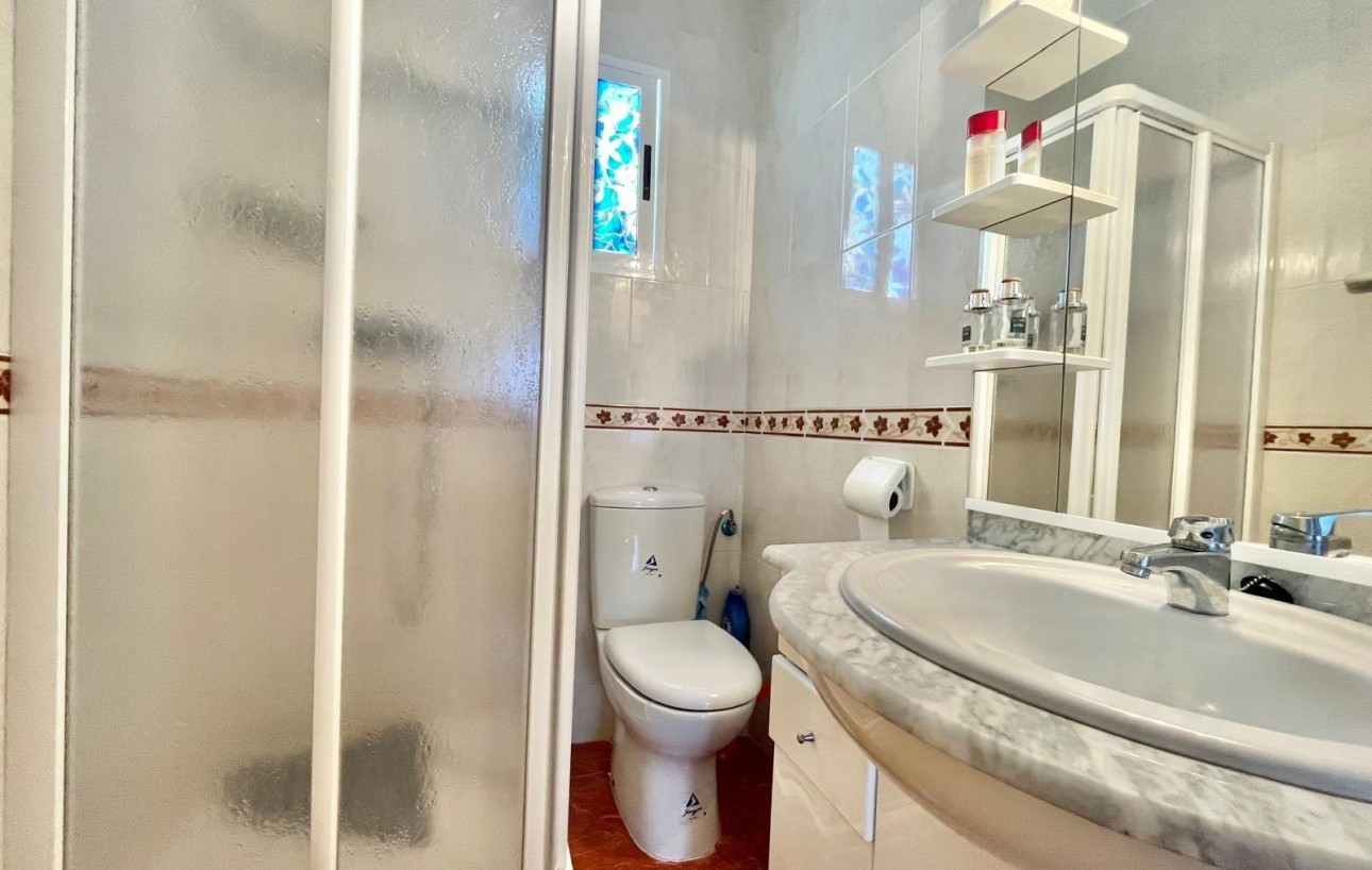 Resale - Wohnung - Torrevieja - Estacion de autobuses