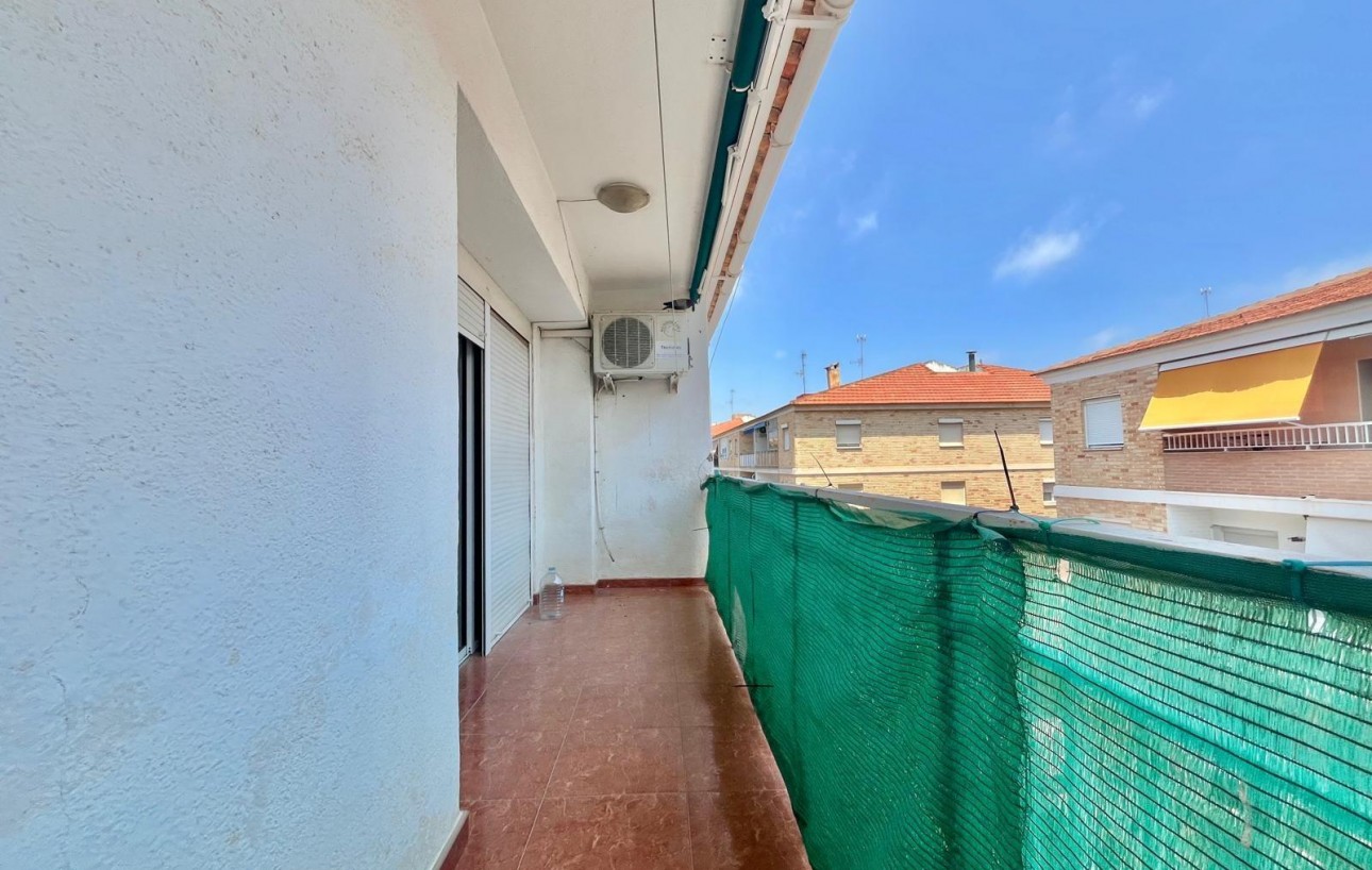 Resale - Wohnung - Torrevieja - Estacion de autobuses