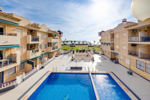 Resale - Lägenhet - Torrevieja - Playa de los Naufragos