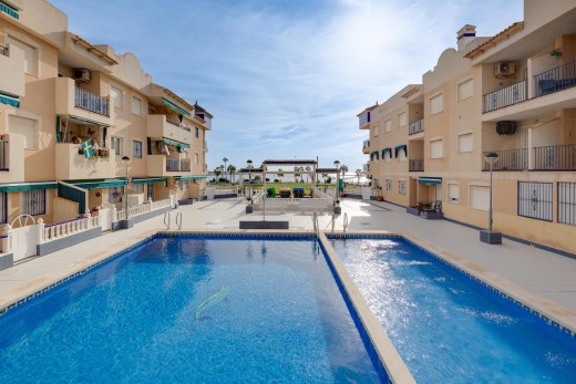 Resale - Lägenhet - Torrevieja - Playa de los Naufragos
