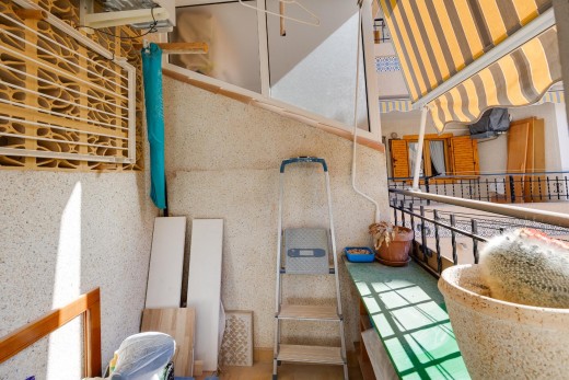 Resale - Lägenhet - Torrevieja - Playa de los Naufragos