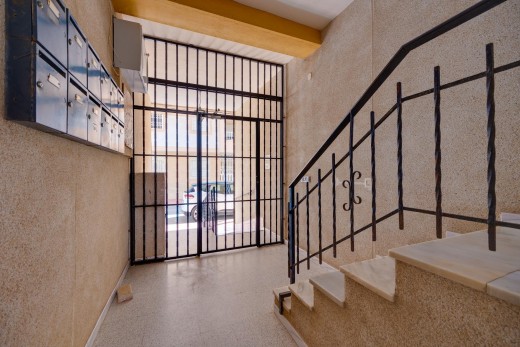 Resale - Lägenhet - Torrevieja - Playa de los Naufragos