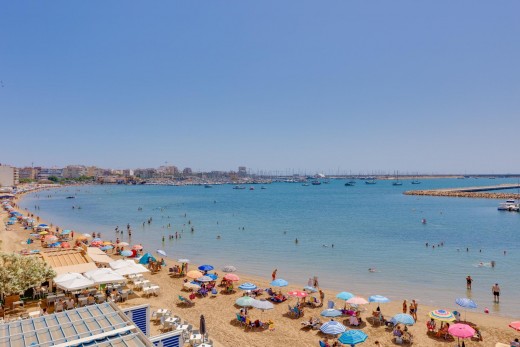 Resale - Lägenhet - Torrevieja - Playa de los Naufragos