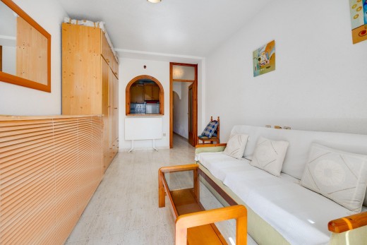 Resale - Studie - Torrevieja - Habaneras