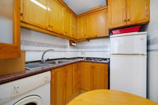Resale - Studie - Torrevieja - Habaneras