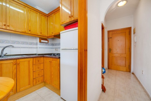 Resale - Studie - Torrevieja - Habaneras