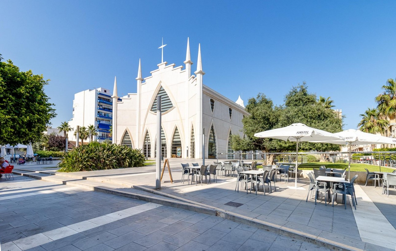 Resale - Studie - Torrevieja - Habaneras