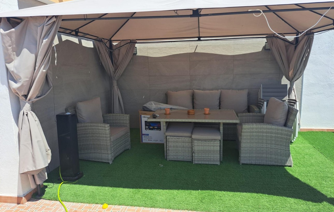 Resale - Bungalow Planta Alta - Torrevieja - Centro