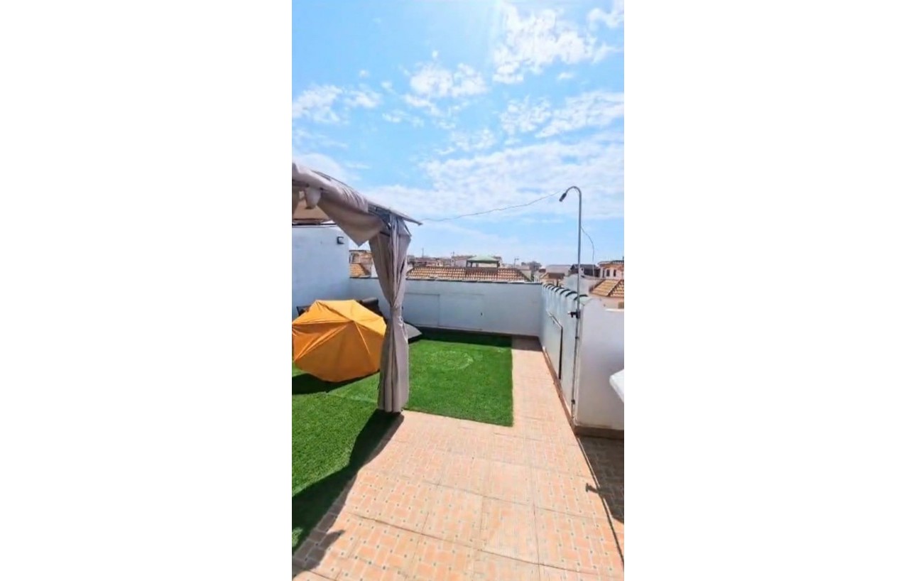 Resale - Bungalow Planta Alta - Torrevieja - Centro