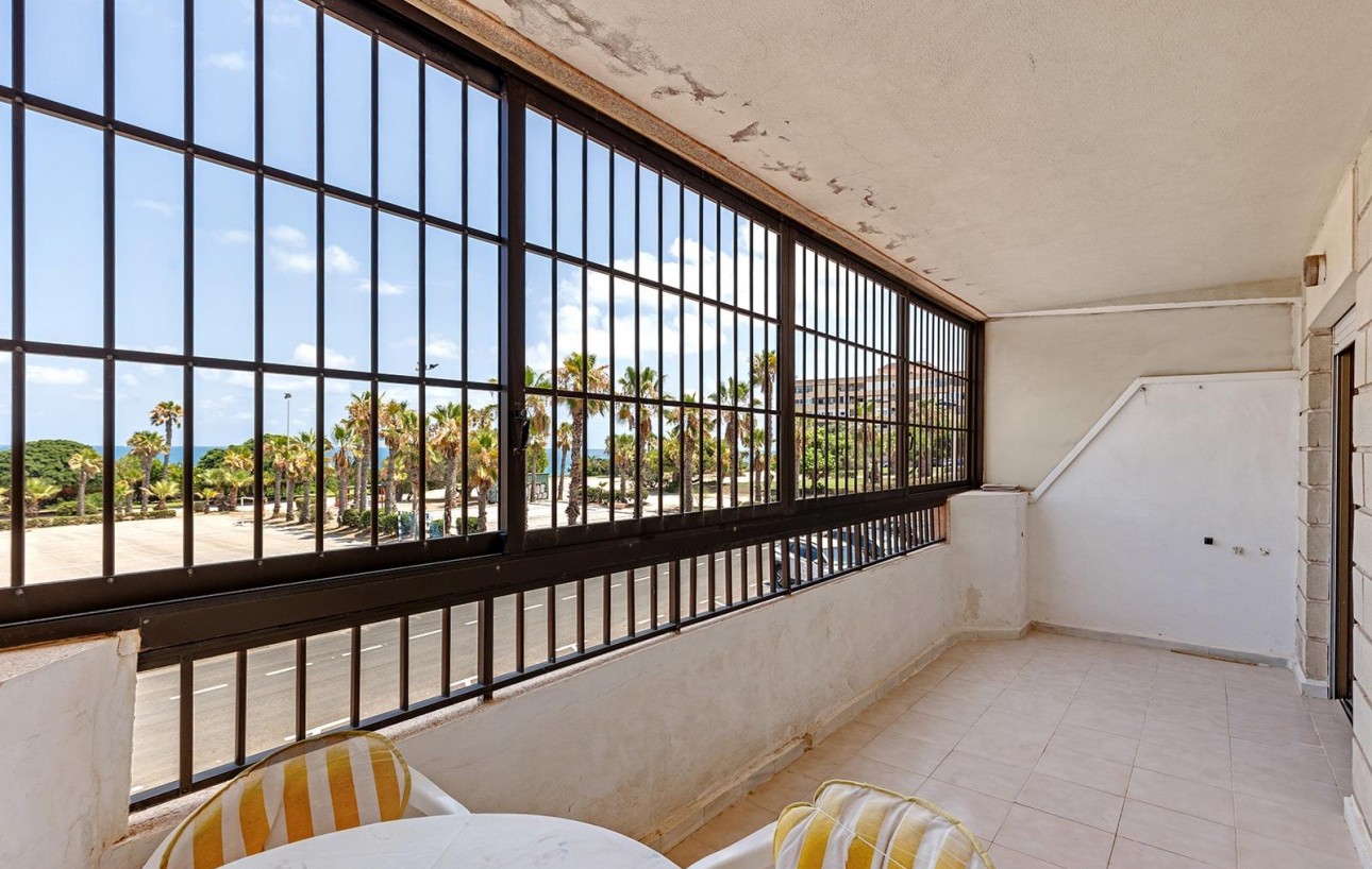 Resale - Lägenhet - Torrevieja - Cabo cervera