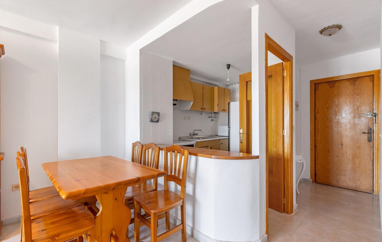 Resale - Lägenhet - Torrevieja - Cabo cervera