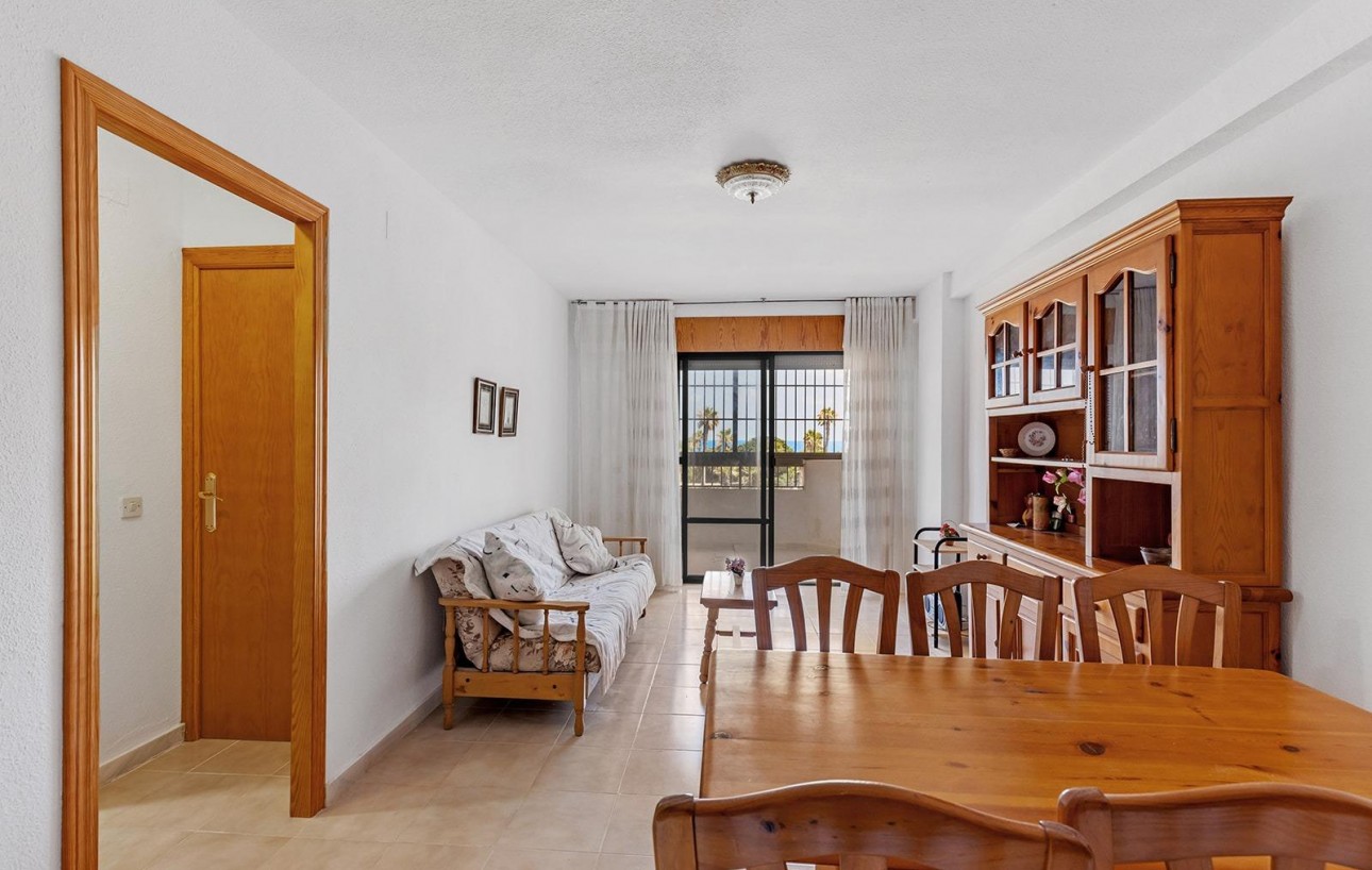 Resale - Lägenhet - Torrevieja - Cabo cervera