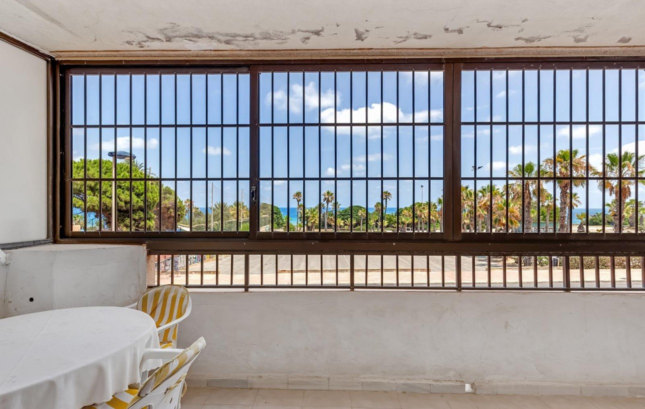 Resale - Lägenhet - Torrevieja - Cabo cervera