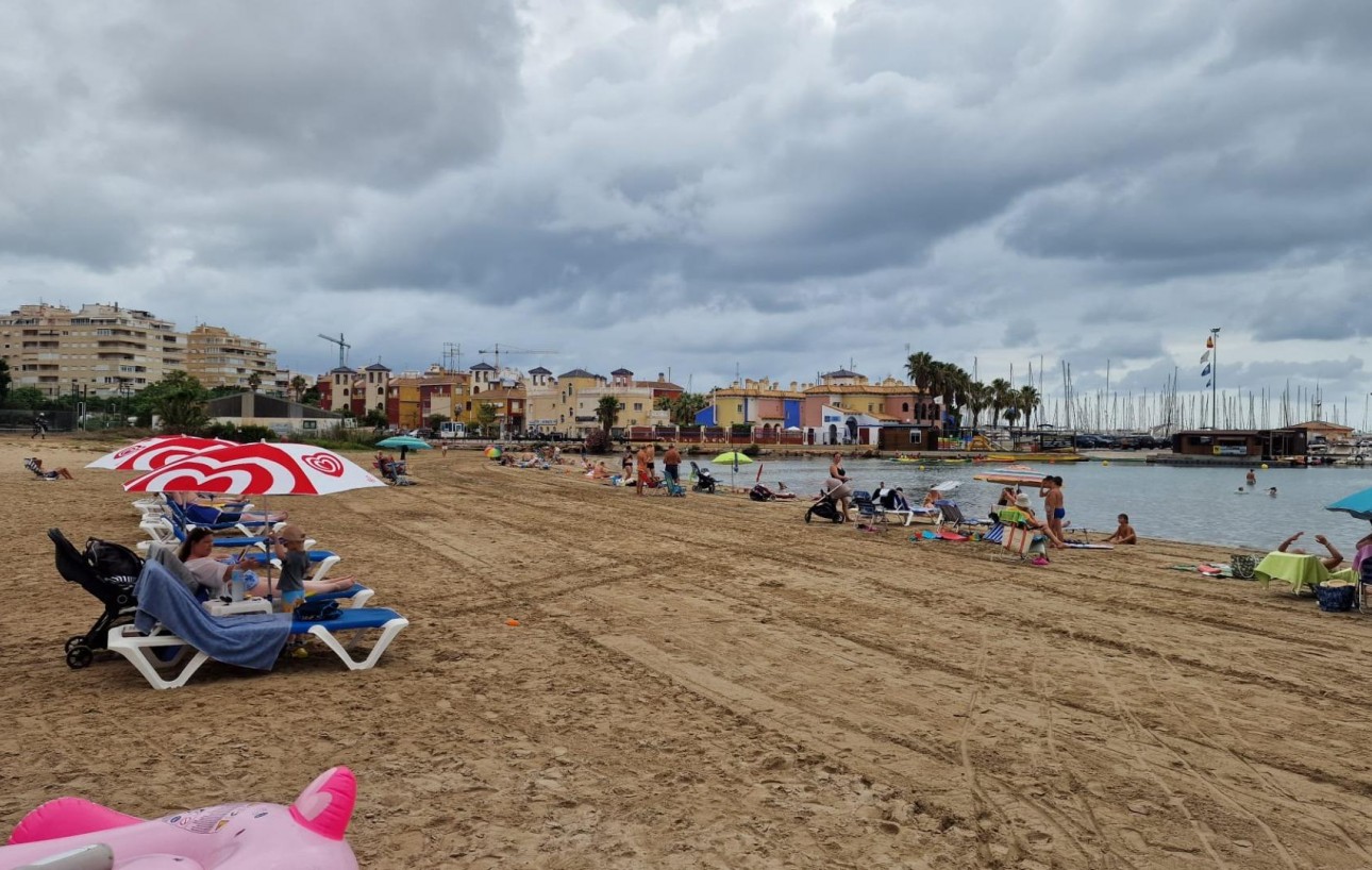 Resale - Lägenhet - Torrevieja - Acequion