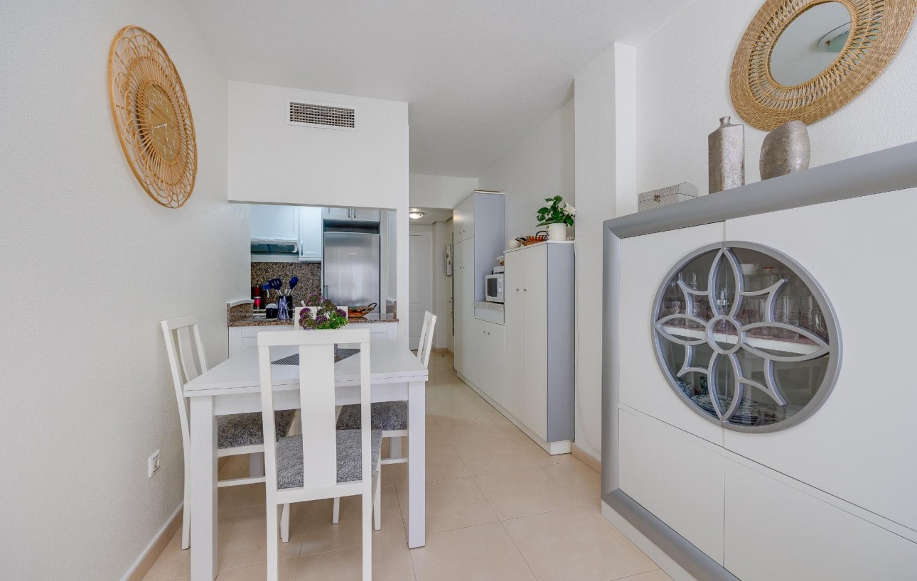 Resale - Lägenhet - Torrevieja - Playa de los locos