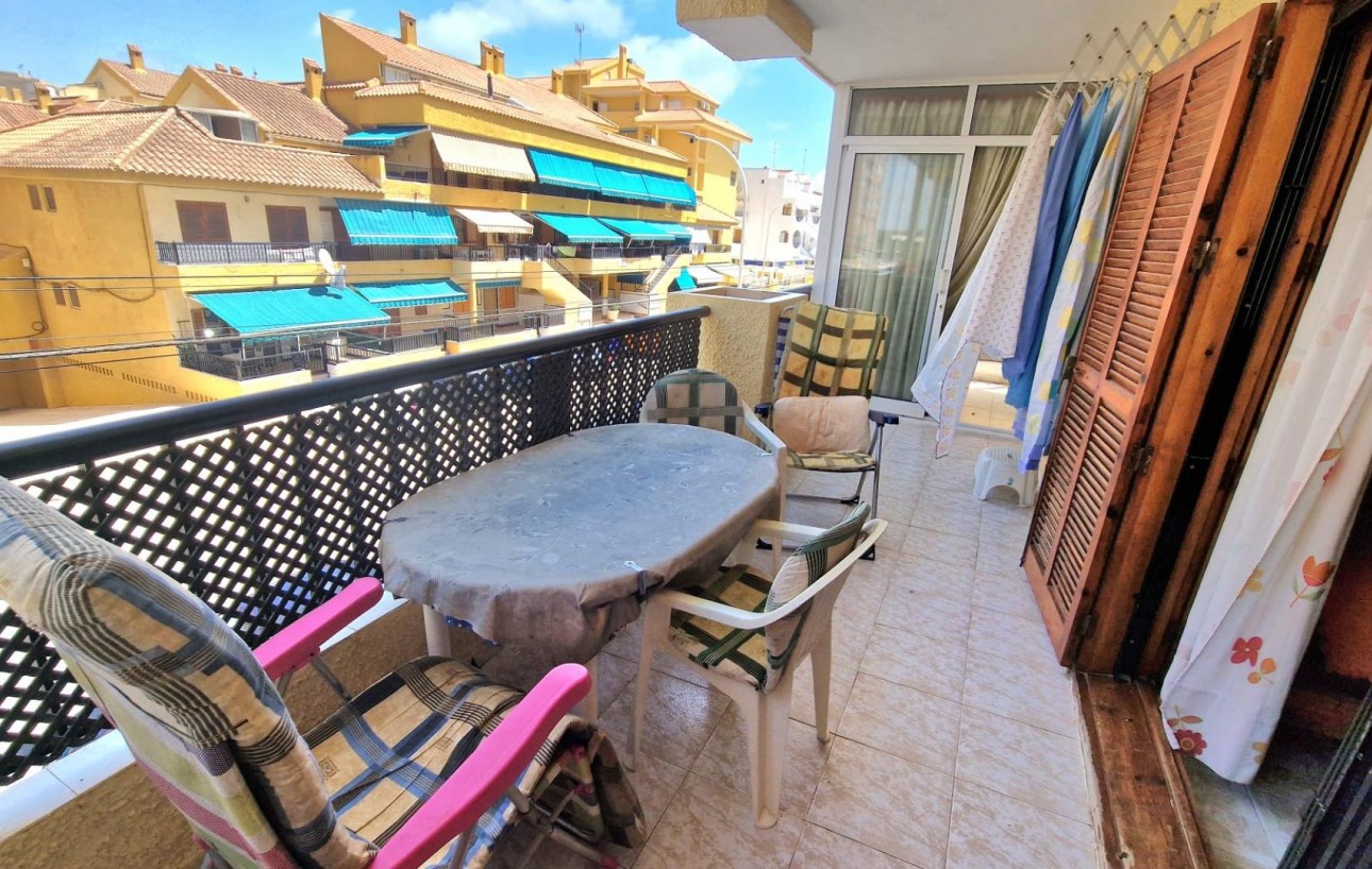 Sale - Apartment - Torrevieja - La Mata