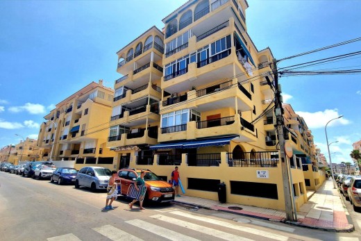 Sale - Apartment - Torrevieja - La Mata