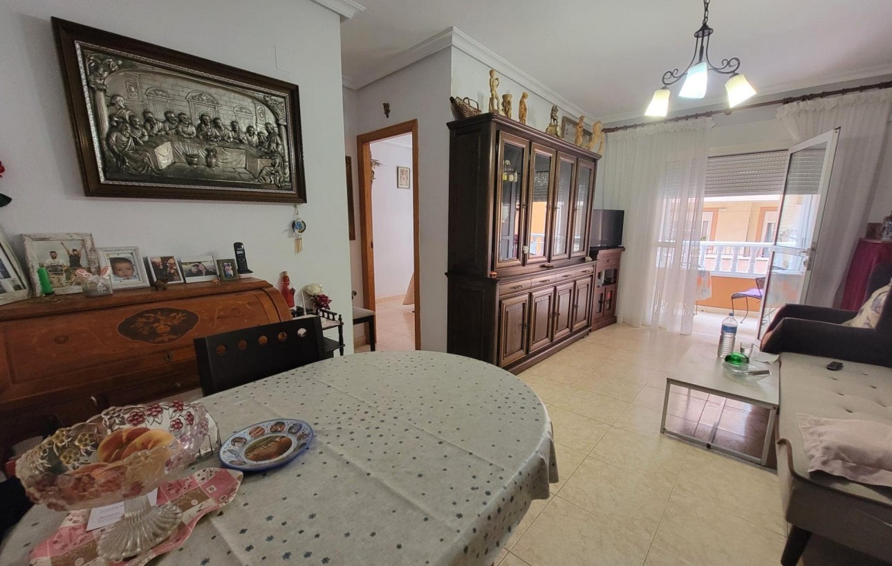 Sale - Apartment - Torrevieja - Centro