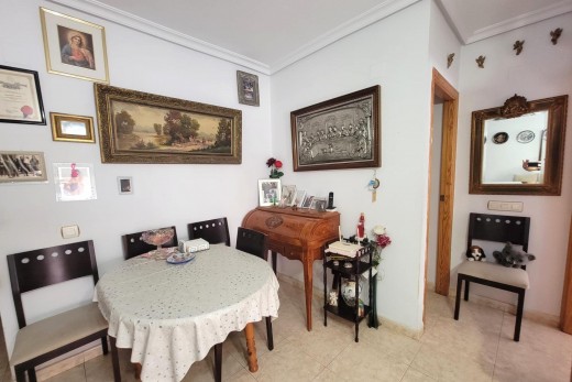 Sale - Apartment - Torrevieja - Centro