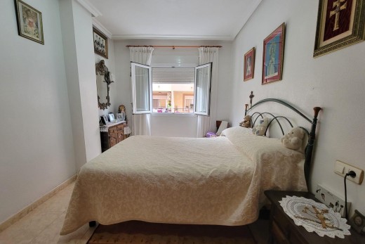 Sale - Apartment - Torrevieja - Centro