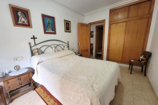 Sale - Apartment - Torrevieja - Centro