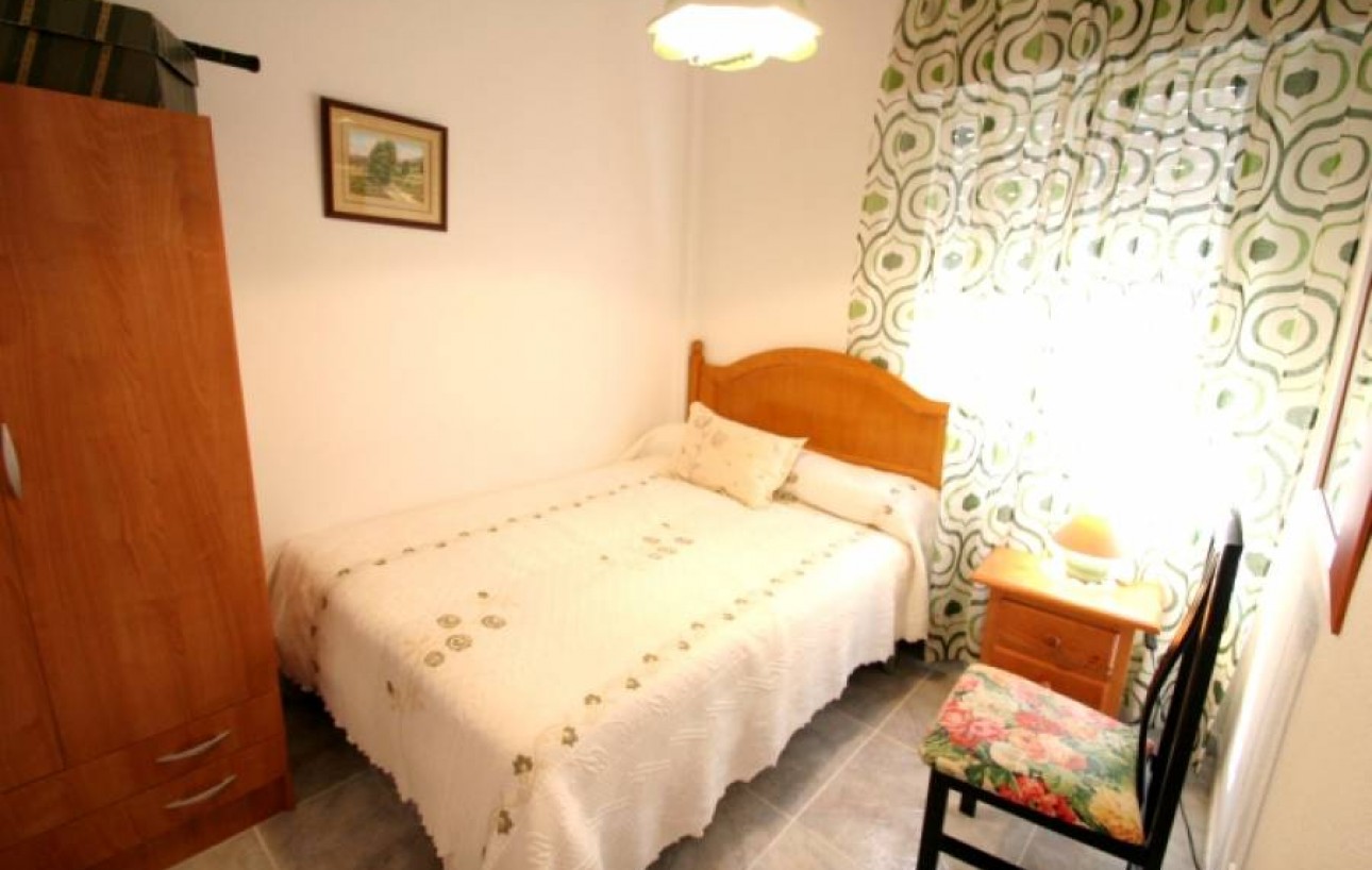 Sale - Chalet - Torrevieja - Torretas