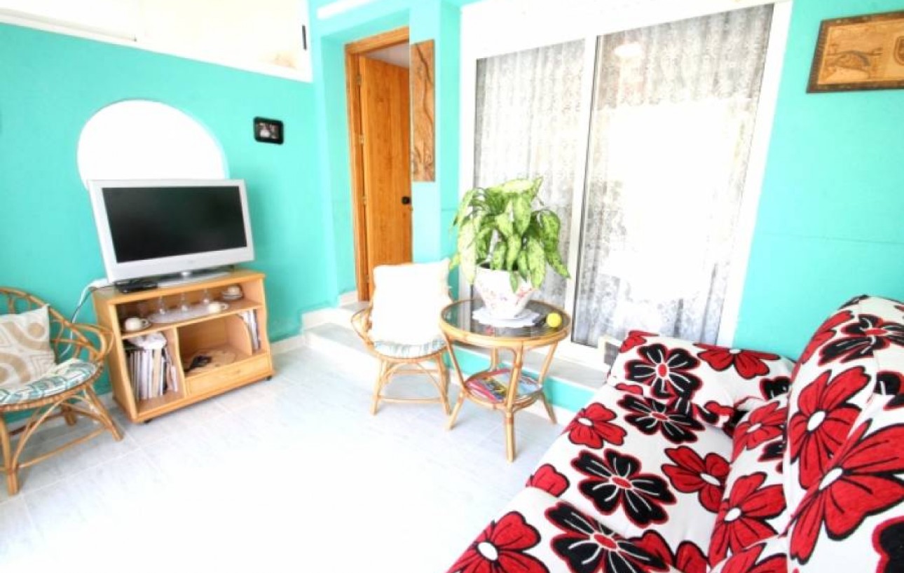 Sale - Chalet - Torrevieja - Torretas