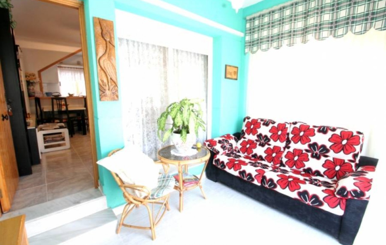 Sale - Chalet - Torrevieja - Torretas