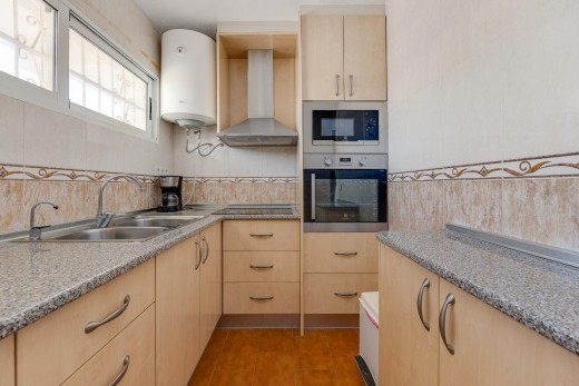 Resale - Lägenhet - Torrevieja - Calas blanca