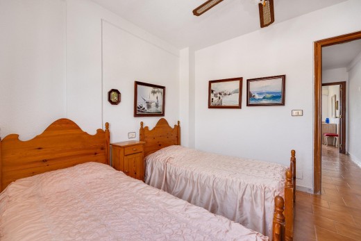 Resale - Lägenhet - Torrevieja - Calas blanca