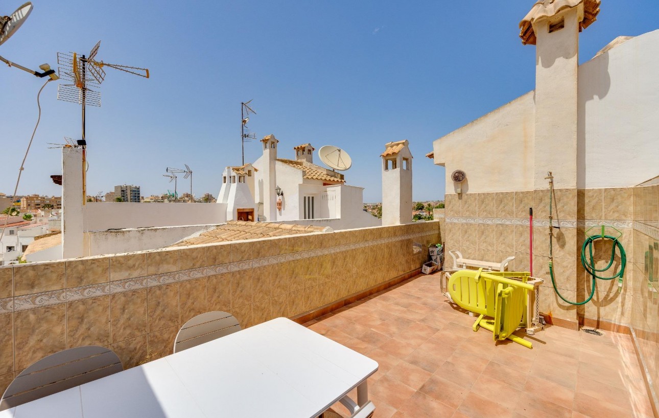 Resale - Lägenhet - Torrevieja - Calas blanca