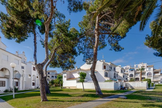 Resale - Lägenhet - Torrevieja - Calas blanca
