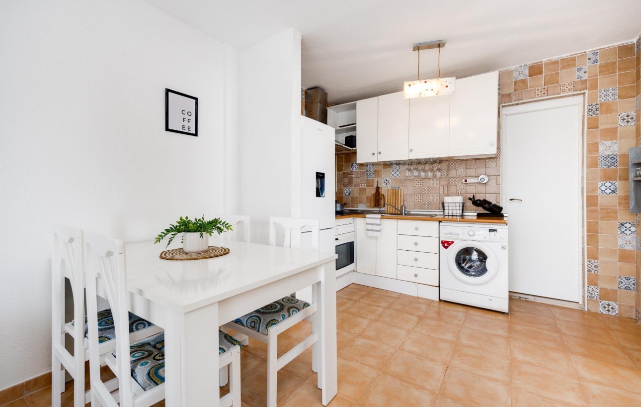 Resale - Stadthaus - Torrevieja - La Siesta - El Salado - Torreta