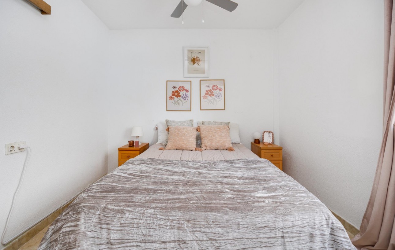 Resale - Stadthaus - Torrevieja - La Siesta - El Salado - Torreta