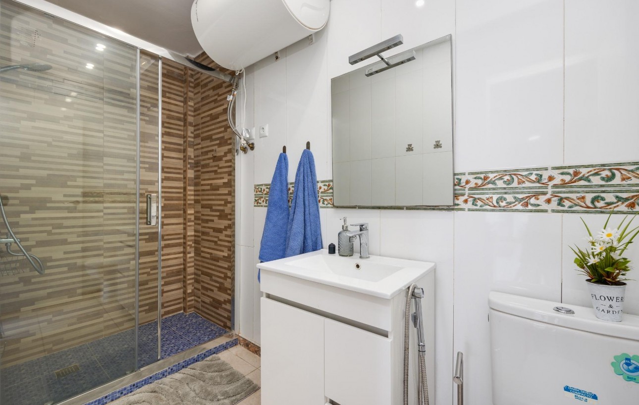 Resale - Stadthaus - Torrevieja - La Siesta - El Salado - Torreta