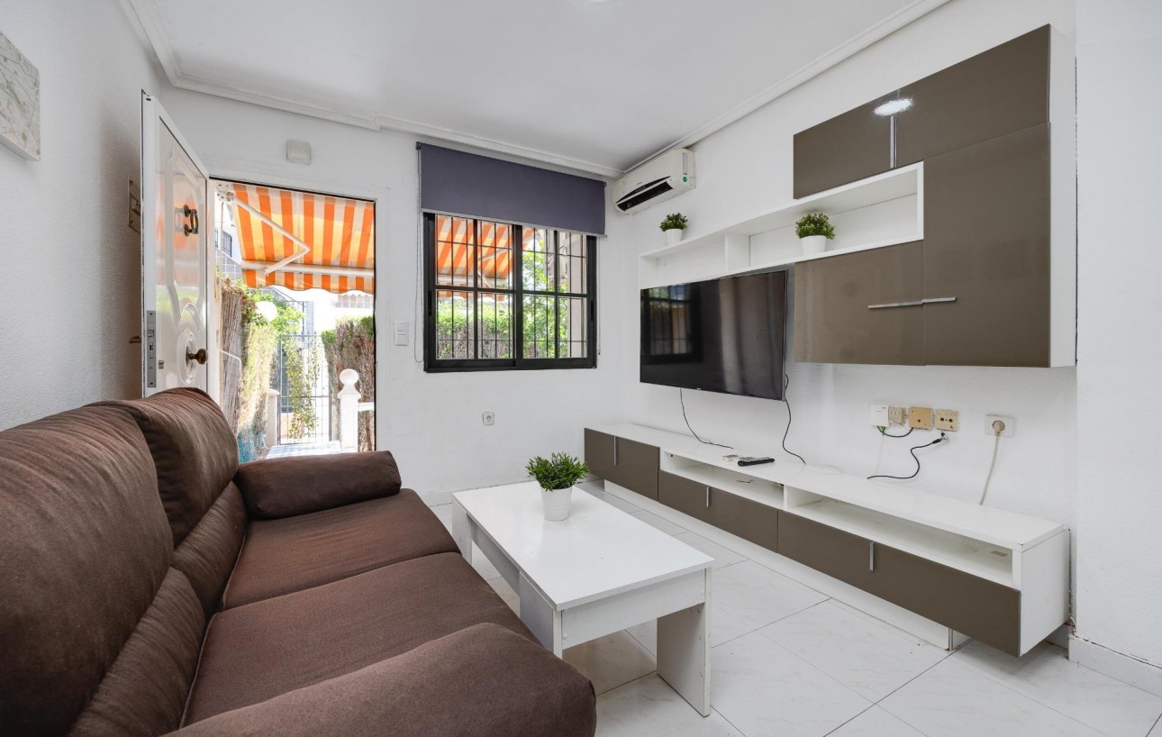 Resale - Wohnung - Torrevieja - Punta prima