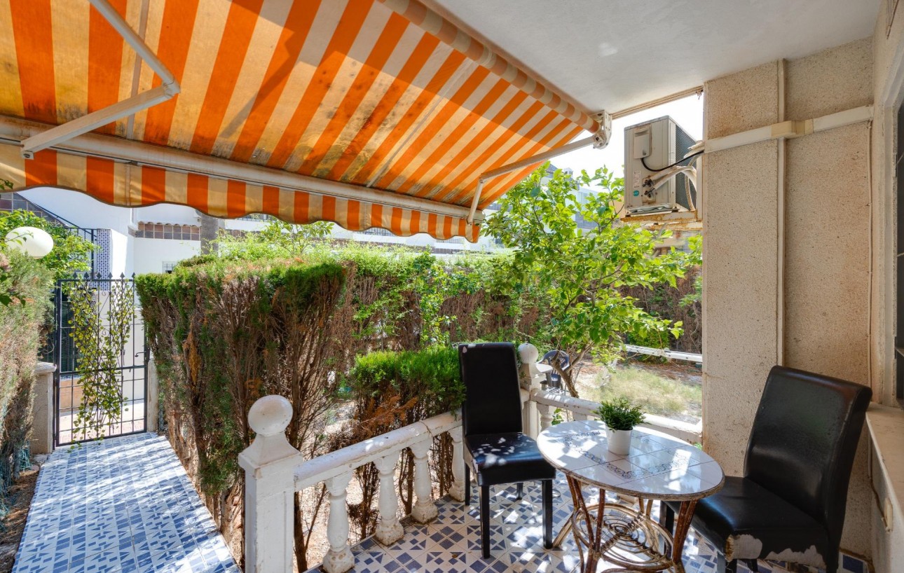 Resale - Wohnung - Torrevieja - Punta prima