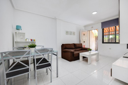 Resale - Wohnung - Torrevieja - Punta prima