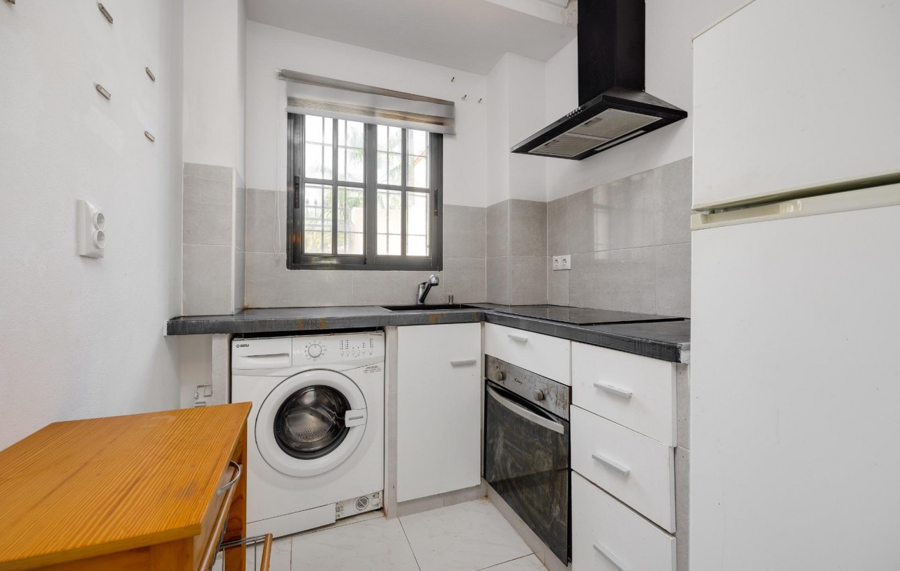 Resale - Wohnung - Torrevieja - Punta prima