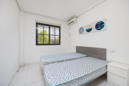 Resale - Wohnung - Torrevieja - Punta prima