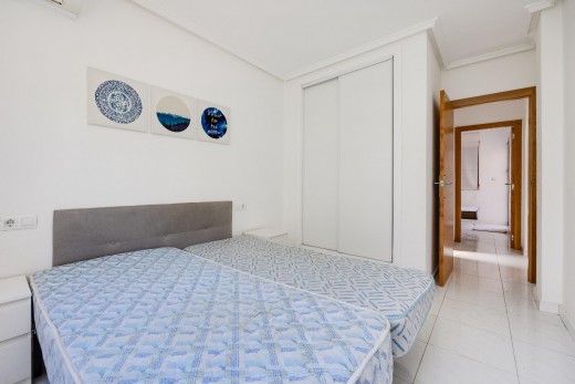 Resale - Wohnung - Torrevieja - Punta prima