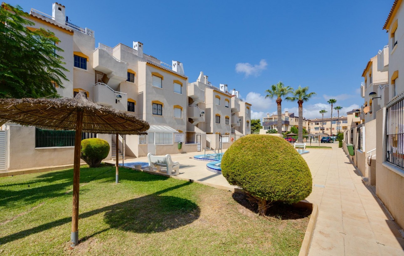Resale - Wohnung - Torrevieja - Punta prima