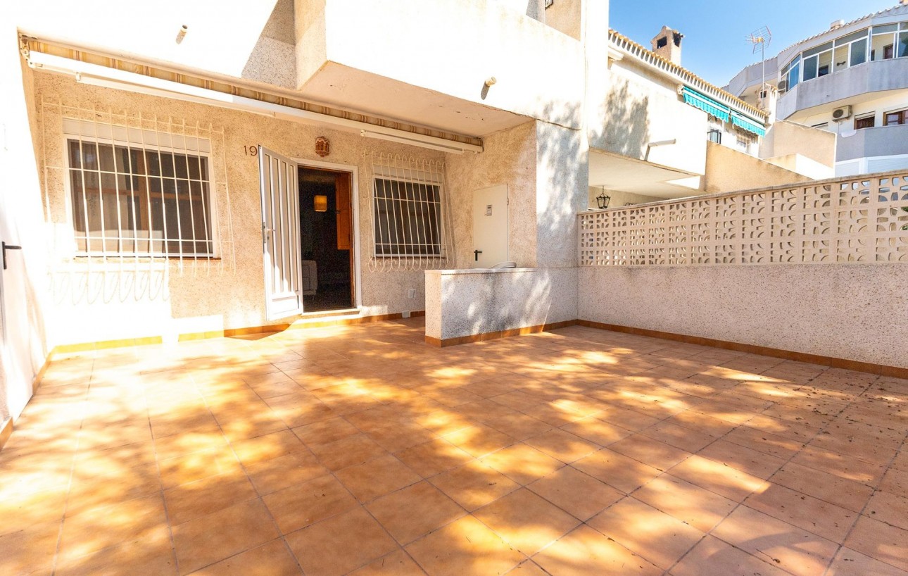 Sale - Bungalow Planta Baja - Orihuela Costa - La Regia