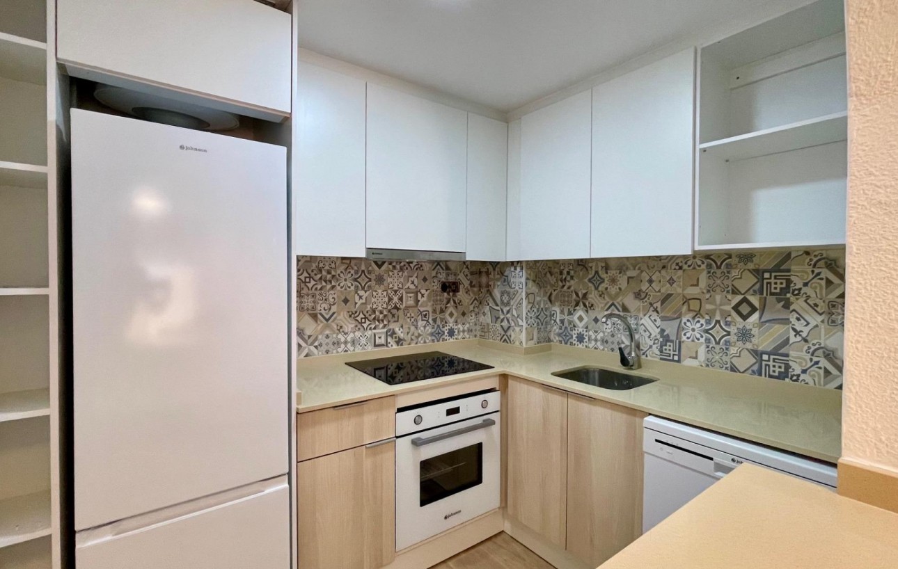 Resale - Wohnung - Torrevieja - Centro
