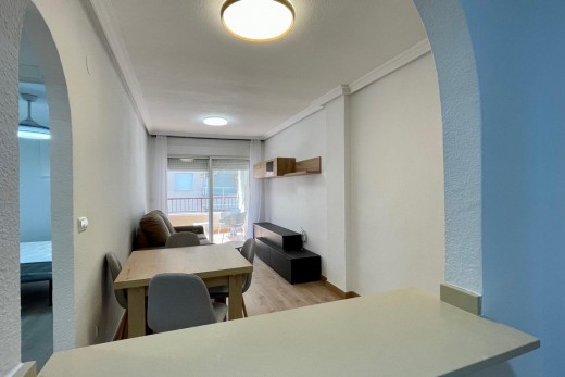 Resale - Wohnung - Torrevieja - Centro