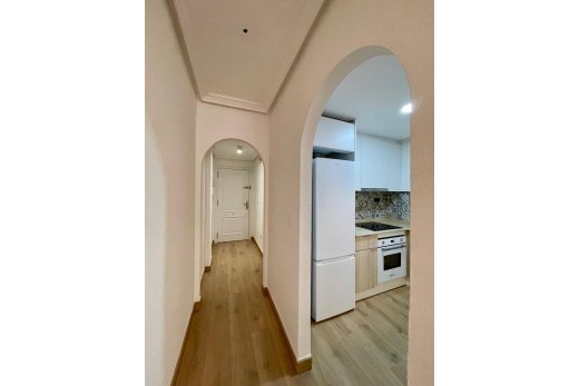 Resale - Wohnung - Torrevieja - Centro