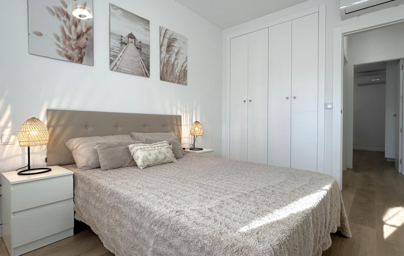 Sale - Bungalow Planta Baja - Torrevieja - El chaparral