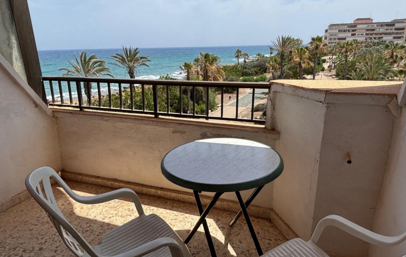 Resale - Lägenhet - Torrevieja - Cabo cervera